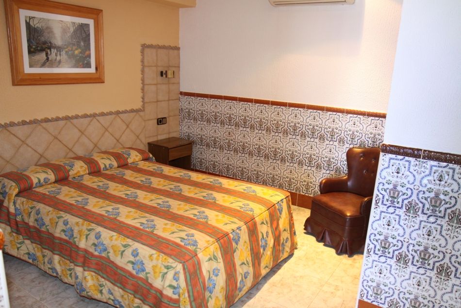 Hotel Univers Roses Luaran gambar