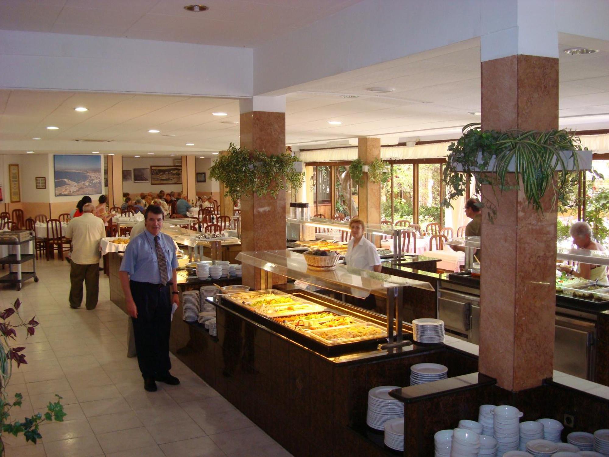 Hotel Univers Roses Luaran gambar